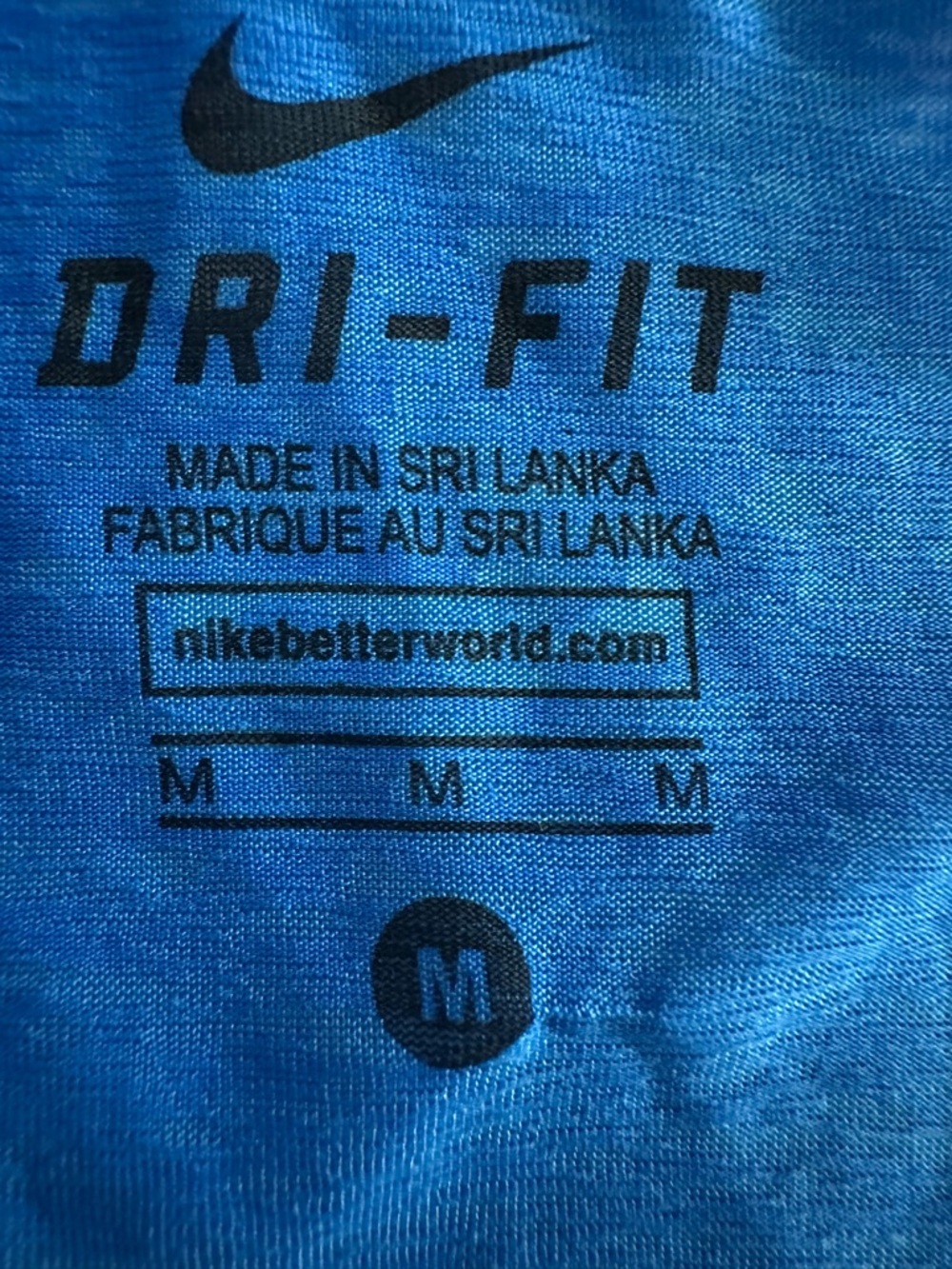 Nike Women’s Bright Blue Strappy Workout Tank - Picture 4 of 4